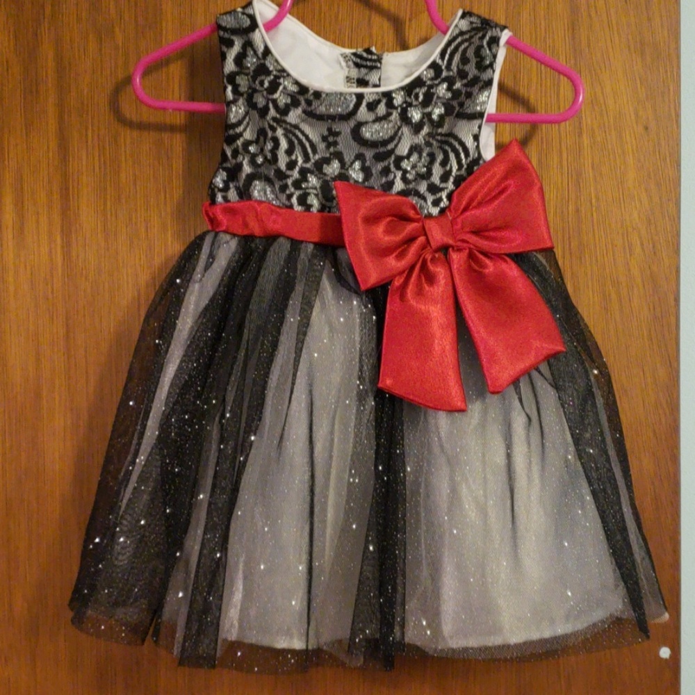 Infants Sparkly Holiday Dress Size 12 months